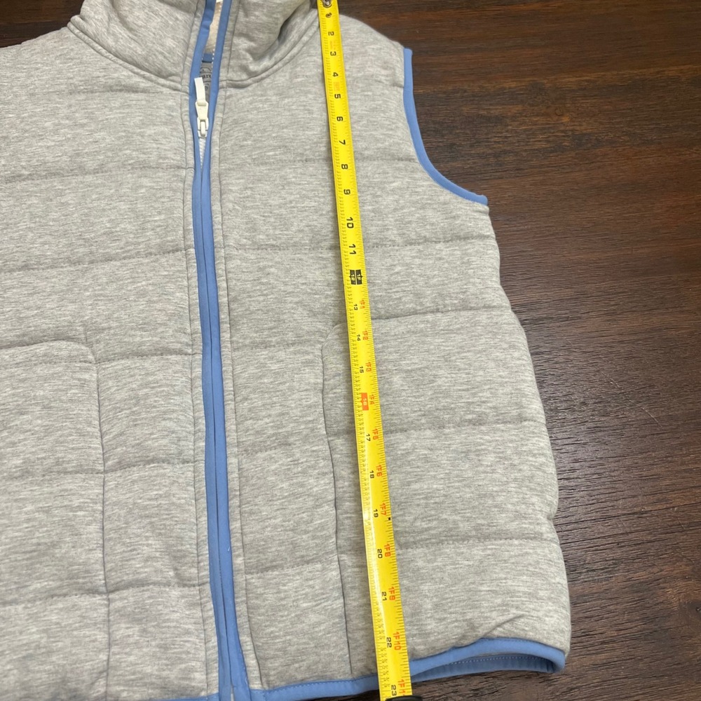 Vineyard Vines Girls Quilted Dreamcloth Vest Light Gray Heather XL 16 NWT - Picture 7 of 8